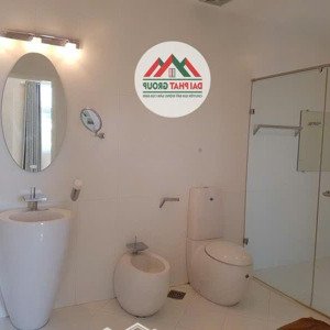 cho thuê biệt thự đơn lập có hồ bơi phú mỹ hưng