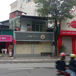 cho thuê cửa hàng mặt đường nguyễn khánh toàn - cầu giấy - hà nội./.