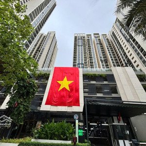 Cho Thuê Mặt Bằng Làm Văn Phòng / Showroom Hado Centrosa