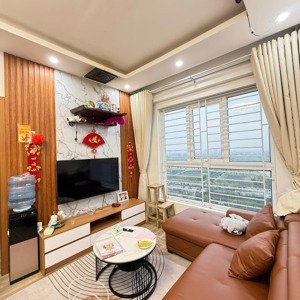 bán gấp căn hộ 66m2 2pn hơn 2,3 tỷ trong 3 tòa mới kdt thanh hà