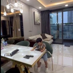 chính chủ bán căn hộ sunshine sky city quận 7 2pn- full nội thất- view phú mỹ hưng- giá chỉ 3.65 tỷ