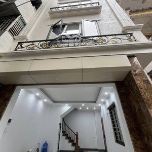 bán nhà cầu giấy -nhà 6 tầng đẹp - mặt ngõ kinh doanh