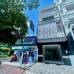 NHÀ 1 TRỆT 2 LẦU VÀ SÂN THƯỢNG, ĐƯỜNG BÙI QUANG TRINH - KDC 586, PHƯỜNG PHÚ THỨ