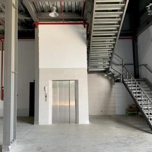  CHO THUÊ NHÀ KHO MỚI XÂY – 215M² – TẠI HOÀ XUÂN – GIÁ CHỈ 10 TRIỆU/THÁNG! 