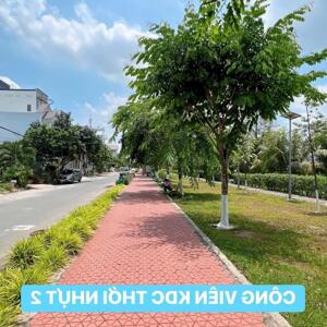Nền đẹp ngang công viên Khu Dân Cư Thới Nhựt 2