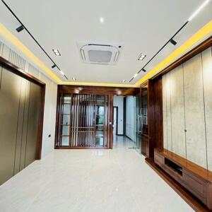 Bán nhà 4 tầng có thang máy KDC Ngọc Châu, Đồng Triều, TP HD, 81m2, mt 4.5m, 5 ngủ