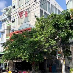 BÁN NHÀ GÓC 2 MẶT TIỀN - VỊ TRÍ SIÊU ĐẸP KHU BÌNH PHÚ, QUẬN 6 Diện tích: 7 x 16mCN:111,9m2