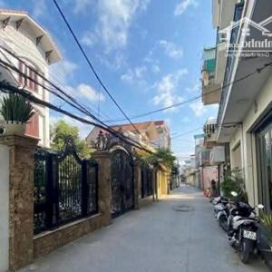 Cho thuê nhà An Đà , Ngô Quyền . Nhà sạch sẽ về ở ngay , có đồ