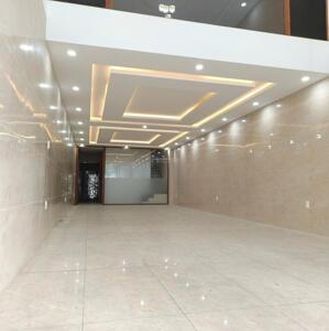 Cho thuê nhà #Nguyễn #Hữu #Thọ 4,5 tầng - CÓ THANG MÁY