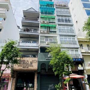Cho thuê nhà mặt tiền Lê Thánh Tôn, Phường Bến Nghé, Q1. Trệt, 4 lầu, DT 4,2x22 chỉ 100tr
