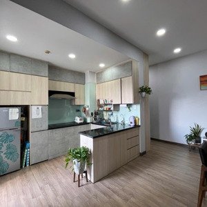 cần cho thuê căn hộ phú mỹ vph dt 119m2, 3pn, 2wc full nt giá 18,5tr/tháng view đẹp .