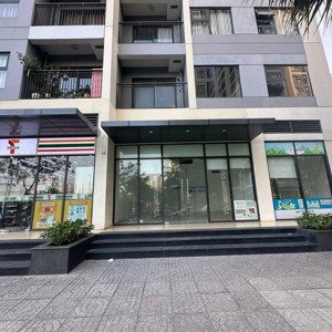 cho thuê shophouse khối đế vinhomes grand park căn góc mặt sảnh tiện kinh doanh đông đúc