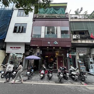 cho thuê cửa hàng phố thái thịnh, dt: 60m2 4 tầng mt 6m, mọi mô hình, thang máy,pccc, thông sàn.
