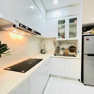 bán căn hộ 2pn 2wc view trực diện sông, nhà mới, giá 3,78 tỷ đầy đủ nội thất, còn thương lượng