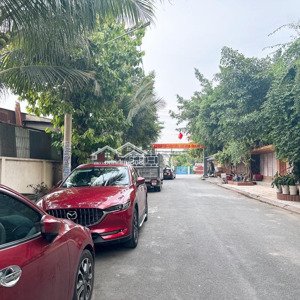 siêu phẩm mới 3 tầng, 83m2, kp đông chiêu, dt743b, tp dĩ an, giáp tp thủ đức chỉ 4,xx tỷ.