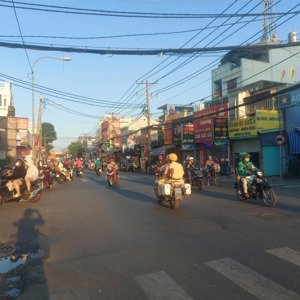 đất khu đồng bộ mã lò đường 10m 800m2