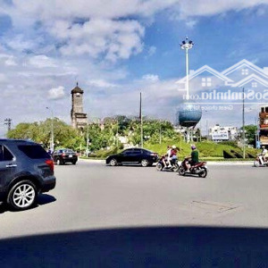 bán nhà 4 tầng đường thống nhất ngay tttp nha trang cách biển chỉ 3p di chuyển. sổ đỏ hoàn công