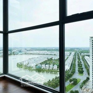 chính chủ cần bán căn hộ diện tích sử dụng 90m2 - view xem pháo hoa tại sun hà nam