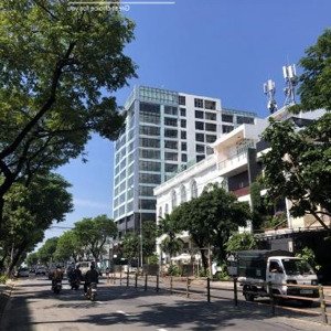 cần bán nhà 2,5 tầng - lô đất góc 2 mặt tiền đường 15m lý thái tông, dt:131m2, vị trí kinh doanh