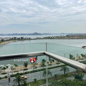 do chuyển định cư không sử dụng nên cần bán căn hộ 2pn 68m2 view biển trung tâm bãi cháy, hạ long.