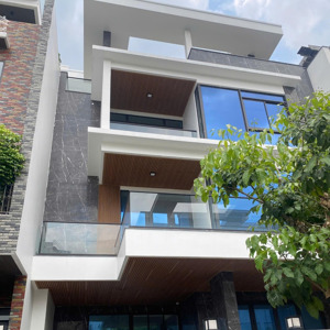sài gòn mystery villa mới xây 10x18m - 1 hầm 4 lầu 80tr/tháng - có thang máy - hệ thống cửa tự động