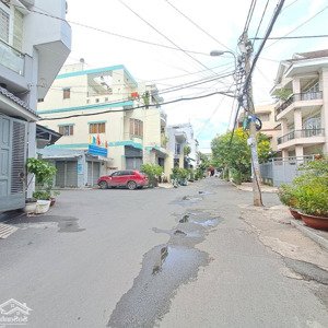 bán nhà kênh tân hoá 5m x 10m 2 tầng vài căn ra mặt tiền nhỉnh 4 tỏi