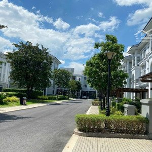 chủ gửi bán nhanh căn nhà thô giá siêu rẻ chỉ 10.5tỷ nằm trong khu cumpouse kđt phố đông an ninh