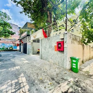 biệt thự vườn trần cao vân hồ bơi trên sân thượng 150m gara xe