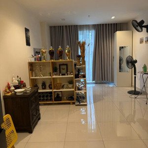bán nhanh căn sky center phổ quang. căn 1pn 36m2, giá bán chỉ 2.290 tỷ full nội thất. giá siêu tốt