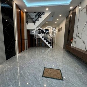 4,65 tỷ nhà mới 2pn , trệt lầu hẻm thẳng đẹp p3 q8 sổ hồng riêng hoàn công đủ