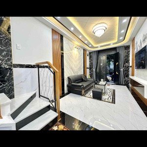 bán nhà đẹp hẻm lớn vị trí đắc địa trung tâm bình tân