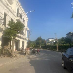 Bán nhà xây thô trong khu đô thị Sky Garden 2, Khai Quang, Vĩnh Yên, Vĩnh Phúc