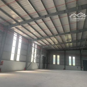 cho thuê 2000m2 xưởng và văn phòng xa lộ hà nội, phước long a, quận 9