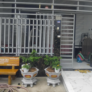 nhà cấp 4 ban gấp đẹp thoáng mát