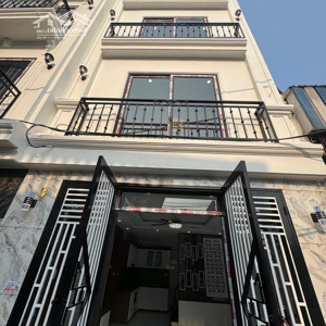nhà mới 4tx39m2 full nội thất, chỉ việc xách vali về ở, view thoáng đẹp ô tô lùi cổng lh 