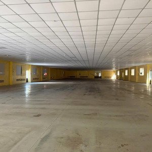 cho thuê nhà xưởng diện tích 3100m, diện tích sử dụng 2500m tại kcn tân bình, tp. hcm