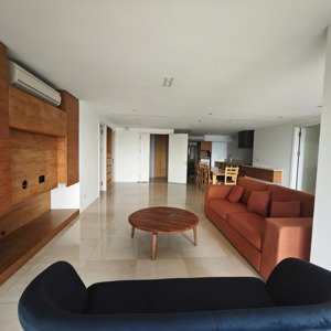 bán 3 ngủ ciputra 145m2 p1 p2 đồ cơ bản, view đẹp, giá tốt 