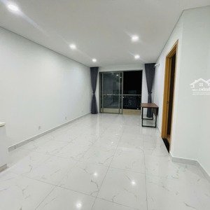 bán căn 2pn-2wc 72m2 nhà trống, sổ sẵn, tầng cao giá 3.8 tỉ tại an gia skyline quận 7