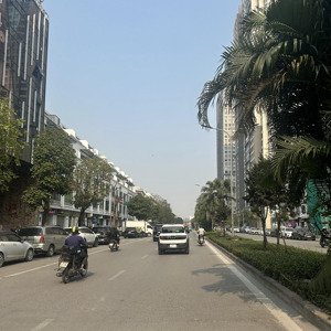 bán nhà hàm nghi, 45m2, 6 tầng thang máy, nội thất đẹp 10.5 tỷ