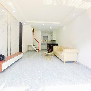 bán nhà đường nguyễn văn quá - cách nhà hàng đông phương 300m - giá - 1.598 tỷ còn thương lượng