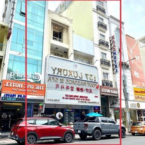 góc 2 mặt tiền ngang 8m - 4 lầu cạnh chợ bến thành số 26 thủ khoa huân, quận 1.!!