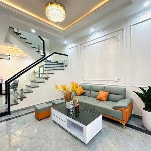 chỉ nhỉnh 4tỷ có ngay nhà tại đường bàn cờ, phường 3,quận 3 cách bệnh viện răng hàm mặt tp.hcm 500m
