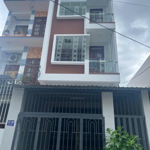 bán nhà mới gần biển chỉ 4,9 tỷ