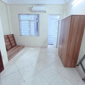 cho thuê phòng ngõ 302 đường láng, gần ngã tư sở, ga láng