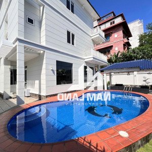 cho thuê biệt thự đường 12 phường thảo điền 600m2 sân vườn hồ bơi 3 tầng 5 phòng lớn hiện đại
