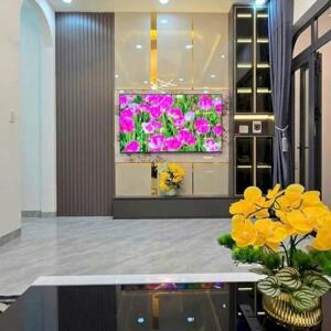 Nhà mới xây tp Bến Tre gần chợ Tú Điền. đường xe hơi, có sẵn số nhà.