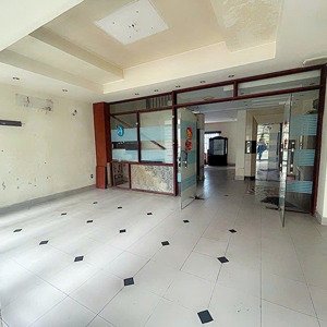 mặt tiền kinh doanh [6,5x15m], 6 tầng, có thang máy, phạm văn chí, quận 6, gần chợ lớn, chỉ 24.x tỷ