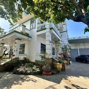 bán nhà diên thạnh - diên khánh, có hồ bơi đã hoàn công nhà lên sổ. lh: 