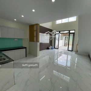 chỉ góp từ 6tr/ tháng nhận ngay nhà 1 trệt 1 lửng đúc sân xe ôtô, ngay cuối đường đồng khởi