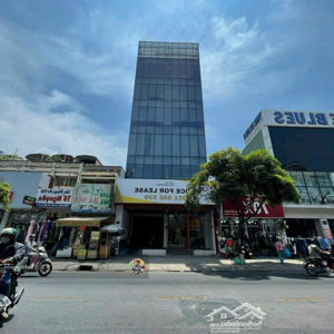 xuống giá cần bán gấp tòa nhà mặt tiền ngay lý thường kiệt (8.5x25m) hầm 6 tầng - 220 tr/th - 53 tỷ